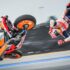 Siêu sao MotoGP tổn thương mắt sau tai nạn kinh hoàng